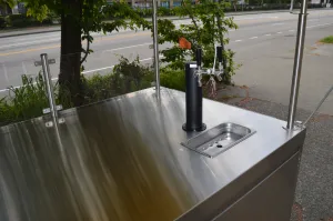 Beverage Cart - Food Carts by Apollo Custom Manufacturing