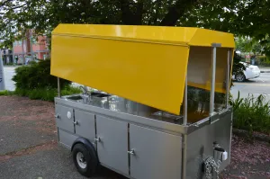 Beverage Cart - Food Carts by Apollo Custom Manufacturing