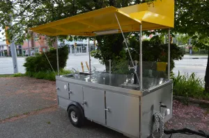 Beverage Cart - Food Carts by Apollo Custom Manufacturing